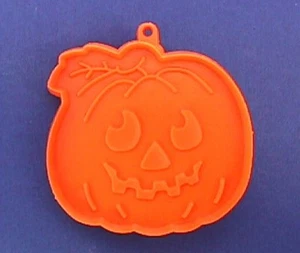 Hallmark CORTADOR DE GALLETAS Halloween Vintage PUMPKIN JOL NARANJA Vacaciones Plástico Suave - Imagen 1 de 2