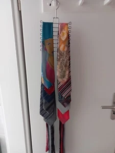 Krawatten 11 Stück mit Halter - Bild 1 von 7