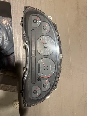 Cuadro velocímetro instrumento Ford Mustang GT 99-04 4,6 L 150 MPH Foto 1 de 2