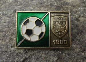 Distintivo spilla russa pallone calcio campione unione sovietica dinamo kiev 1980 - Foto 1 di 2