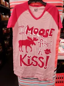 WOMENS SIZE S/M LAZY ONE I MOOSE HAVE A KISS PINK SLEEPSHIRT PJS NEW #22452 - Picture 1 of 1