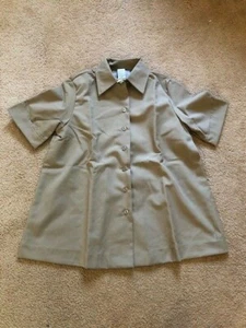 ~NUOVO PKG! USMC MARINE CORPS MATERNITÀ CAMICIA TOP CAMICETTA MANICA CORTA XSMALL CACHI - Foto 1 di 6