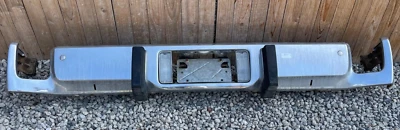 X CHRYSLER NEWPORT NUEVO TRIPLE CHAPADO CROMO PARACHOQUES TRASERO 1973 73 OEM Foto 1 de 4