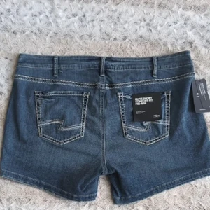 Pantalones Cortos Denim Silver Jeans Co. Elyse Ajuste Cómodo Nuevos con Etiquetas 20W - Imagen 1 de 7