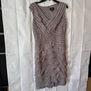 Adrianna Papell Tiered Sheath Dress Taupe V-Neck Ruched Size 10 - Picture 1 of 6