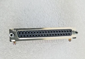 747847-5 Amphenol 37-pin D-Sub Female Solder Connector right angle NOS - Picture 1 of 5