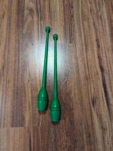 2 Stück Turnkeule Kunststoff grün 45 cm - Keule Sportgymnastik Gymnastik - Bild 1 von 2