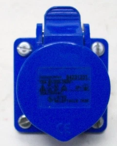 Receptáculo Altech ABL17 F31.23A 16 Amp 6h 200-250V Pin & Sleeve - Imagen 1 de 3