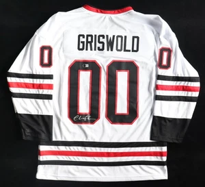 Chevy Chase Signed Jersey (Beckett) "National Lampoon's Christmas Vacation" - Ch - Picture 1 of 3