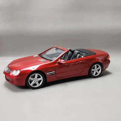 Mercedes Benz 2001 SL convertible rojo escala 1:18 diecast Maisto 2001 Foto 1 de 4