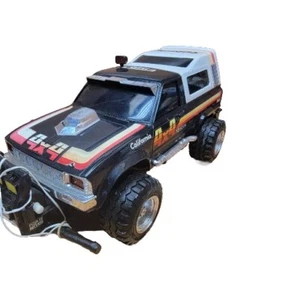 1982 Rare NIKKO TOYOTA WINCH HILUX RADIO CONTROLLED RC 4x4 1:16 Scale Works - Picture 1 of 9