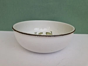 MIDWINTER GREEN LEAVES 9" rounded open serving bowl - Picture 1 of 8