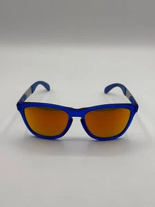 Oakley Frogskins Blue Silver Frames Prizm P Sunglasses OO9428-1355 55-17 140 - Picture 1 of 17