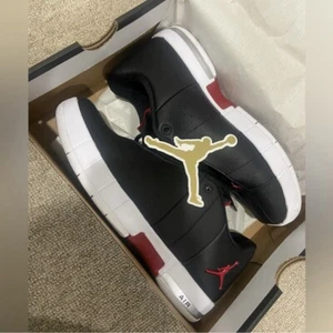 JORDAN SHOES! - Jordan TE 2 Low - Picture 1 of 6