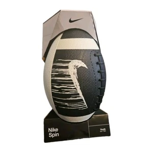 Nike Spin 8 Youth Kids Football Size Junior High 12-14 Black & White BRAND NEW - Picture 1 of 3