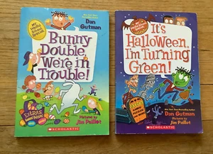 My Weird School Special Bunny Double We're in Trouble! & It’s Halloween I’m Turn - Imagen 1 de 4