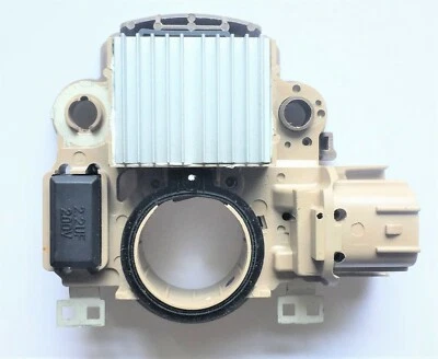 New Mitsubishi Alternator Voltage Regulator IM558 - Image 1 of 3