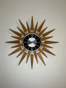 George Nelson 1970s Starburst Sunburst Wood Wall Clock Atomic MCM 20” - Picture 1 of 10