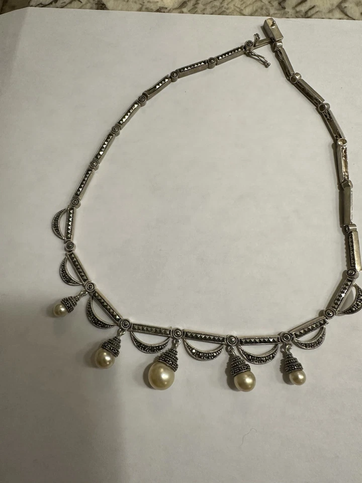 Collar de perlas de plata de ley de marcasita Foto 1 de 4