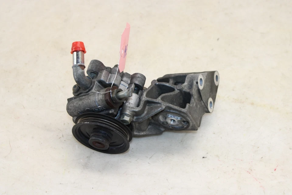 2006-2009 Pontiac Solstice Power Steering Pump OEM ME43 - Image 1 of 4