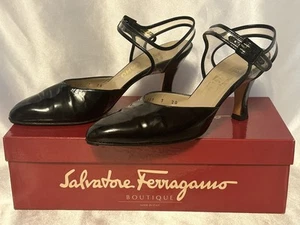 Salvatore Ferragamo Damenschuhe schwarz Lackleder transparente Riemen Absatzschuhe 7 AA - Bild 1 von 9