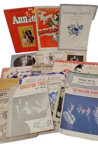 Lote de hojas/libros de canciones vintage, playbills, libreto. Americana, Broadway, Rock... - Imagen 1 de 19