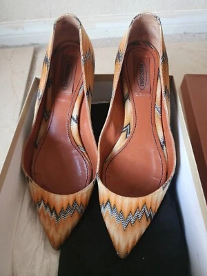 Zapatos de mujer Missoni. Pisos 39,5 Foto 1 de 4