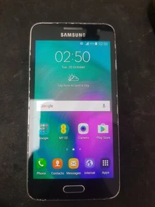 Smartfon Samsung Galaxy A3 SM-A300FU - 16GB - Midnight Black (odblokowany) - Zdjęcie 1 z 3