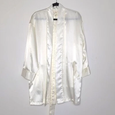 VTG Victoria's Secret Gold Label Night Robe Ivory One Size - Image 1 of 4