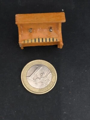 Lot 33 - jouet ancien miniature en bois - musique piano miniature - Erzgebirge - Photo 1/4
