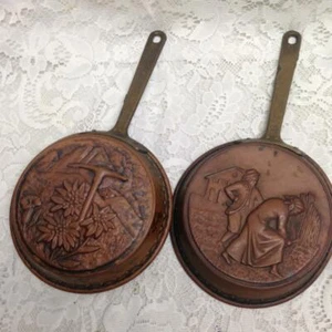 Vintage, Pair of Copper Decorative Embossed Skillet Cake Mold 11.5in L x 6in D - Picture 1 of 5