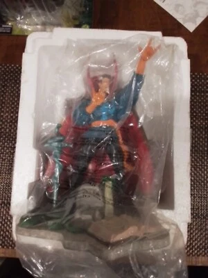 MARVEL / APLAUSOS - "DR. STRAÑA" Estatua Edición Limitada # 121 de 1500 NUEVA Foto 1 de 4