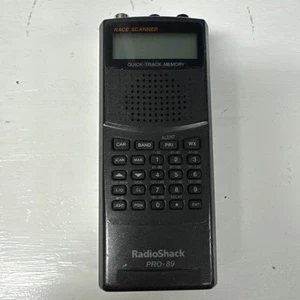 RadioShack PRO-89 200 Channel Handheld Race Scanner VHF Air UHF 800 MHz 20-514 - Picture 1 of 5
