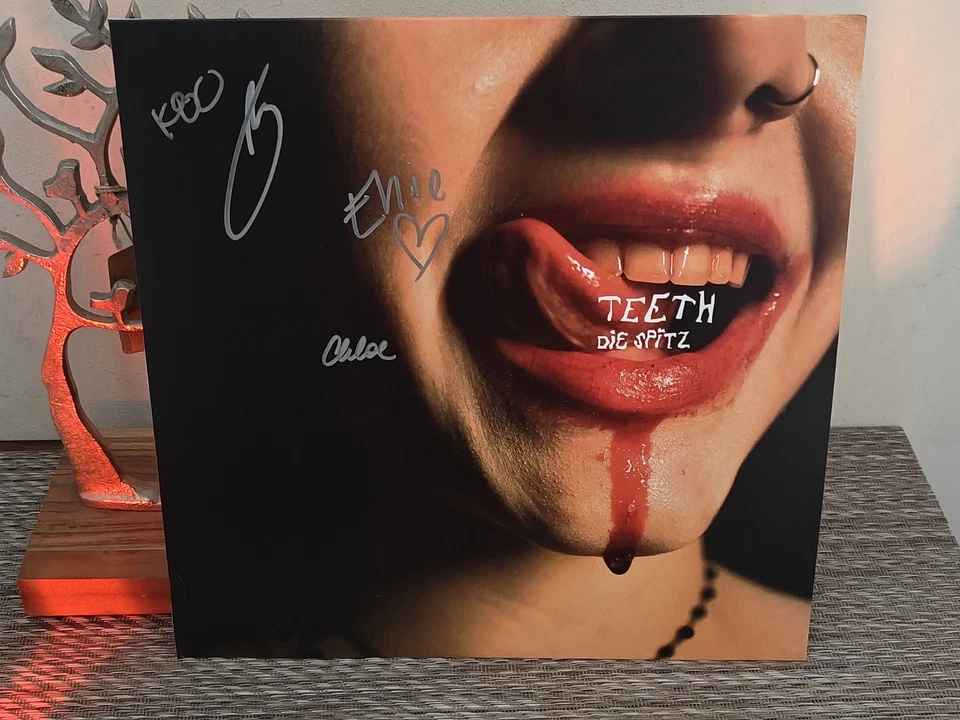 SIGNED COVER Die Spitz Teeth Revenge of  Evangeline TORTOISE SHELL vinyl  - Image 1 of 4