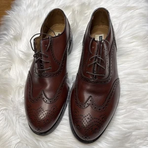 Florsheim Hombres 9.5 3E Brn Cuero Borgoña Con Cordones Punta de Ala Oxford Zapato de Vestir Usado en Excelente Condición - Imagen 1 de 11