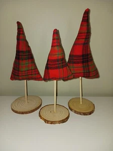 plush xmas tree on pedestal - Picture 1 of 2