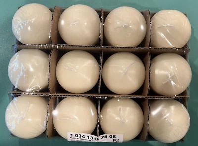 Juego de 12 velas de pilar de marfil BOLSIUS de 2,25 x 3 pulgadas sin perfume NUEVO Foto 1 de 4