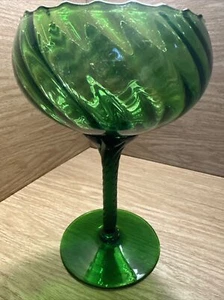 Candy Dish Glass Stem Pedestal Dark Emerald Green 8" Tall VTG Compote Footed - Picture 1 of 10