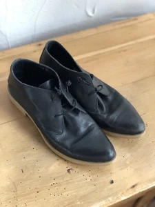 Django & Juliette ‘Karaf’ Black Leather Lace Up Oxfords Flats Size 38/7 EUC - Picture 1 of 8