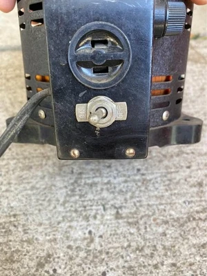Radio Shack Micronta Variable Transformer 273-043 Variac 0 - 140 Volt, 5 Amp - Image 1 of 4