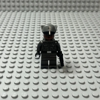 LEGO STAR WARS FINN DISFRAZ DE OFICIAL MINIFIGURA EXCLUSIVA 75201 SW0900 Foto 1 de 2