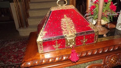VERY LARGE Indian Kerala Malabar Polychrome Wood Dowry Box  w/Brass  16"L x 12"W - Image 1 of 4