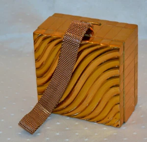 Abendtasche,Etui aus vergoldetem Metall, für Schminke und Zigaretten,USA 1920 - Bild 1 von 8