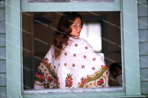 Cute Fashion Model 1970s Original 35mm Photo Slide - Picture 1 of 1