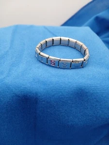 Charm Bracelet Stainless Steel: Kiss Love - Picture 1 of 2