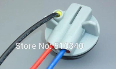 2x CABLAGGIO Spina CONNETTORE  SOCKET TIPO BAY15D LAMPADINA AUTO 1157 2057 2357 - Imagen 1 de 3