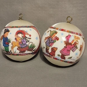 2 Vintage Spun Satin Silk Ball W/ Wrapped Children Christmas Scene Ornaments - Picture 1 of 8