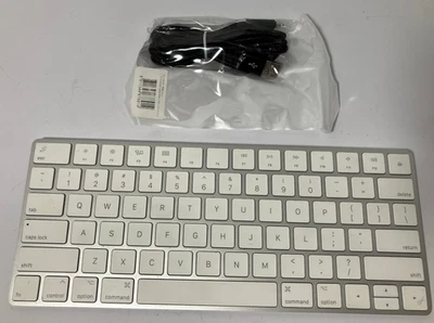 Apple Magic Keyboard 2 A1644 - White with USB Charging Cable - Tested - Image 1 of 4