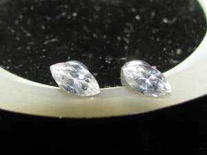 Ovale Quarz Ohrstecker - Bild 1 von 6