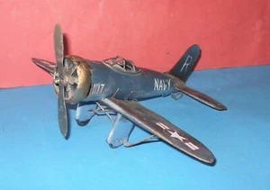 Unique handmade model of the American fighter Grumman Hellcat F6F of the US Navy - Picture 1 of 24